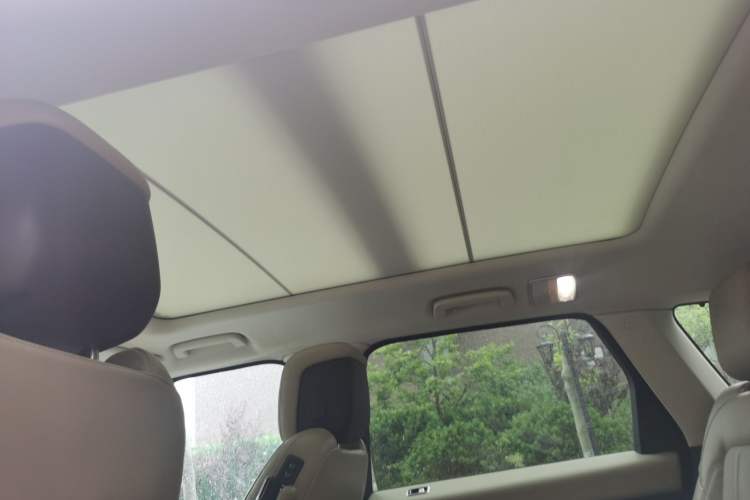 Used Land Rover Range SportNew Energy 2021 P400e SE Headliner