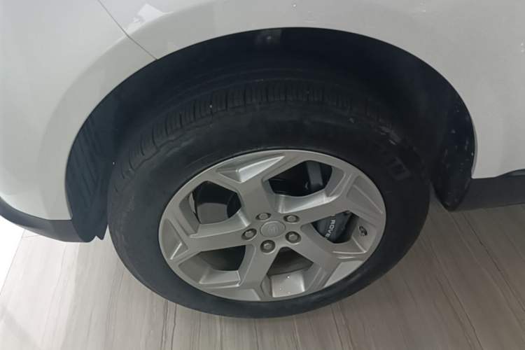 Used Land Rover Range SportNew Energy 2021 P400e SE Left Front Wheel Hub