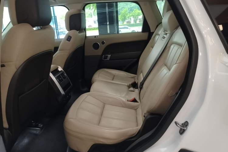 Used Land Rover Range SportNew Energy 2021 P400e SE Left Rear Seat