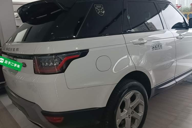 Used Land Rover Range SportNew Energy 2021 P400e SE Rear Right 45 Deg