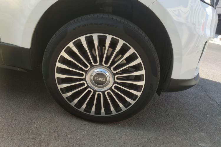 Used Land Rover Range SportNew Energy 2021 P400e SE Right Front Wheel Hub