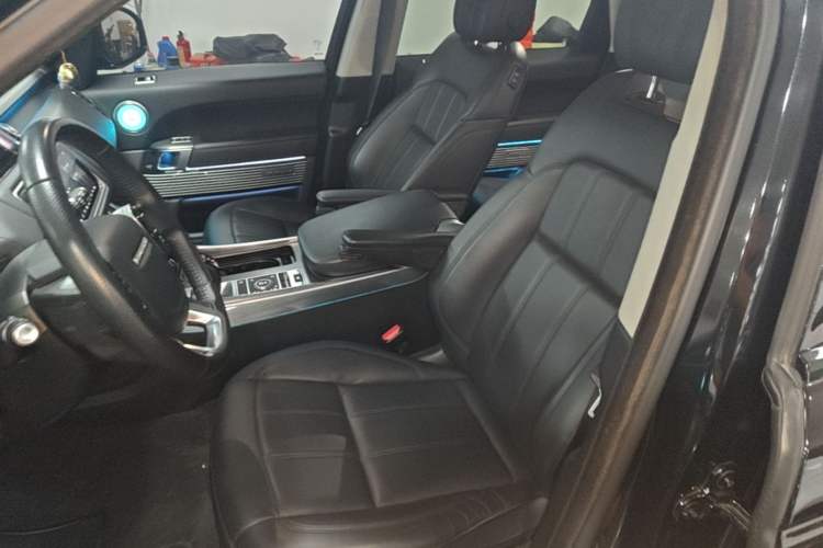 Used Land Rover Range SportNew Energy 2022 P400e SE Left Front Seat