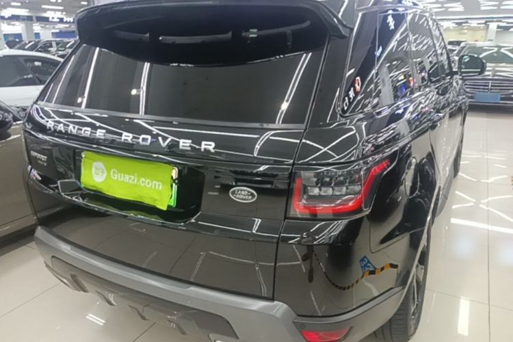 Used Land Rover Range SportNew Energy 2022 P400e SE Rear Right 45 Deg
