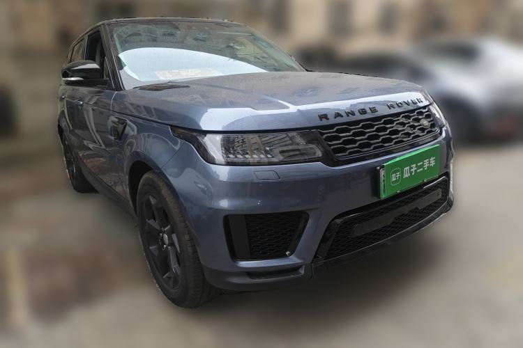 Used Land Rover Range SportNew Energy 2022 P400e SE Front Right 45 Deg