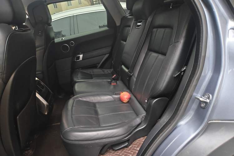 Used Land Rover Range SportNew Energy 2022 P400e SE Left Rear Seat