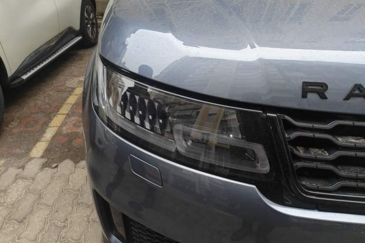 Used Land Rover Range SportNew Energy 2022 P400e SE Right Front Headlight