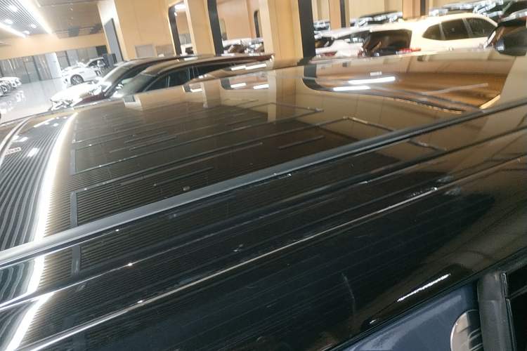 Used Land Rover Range SportNew Energy 2022 P400e SE Roof