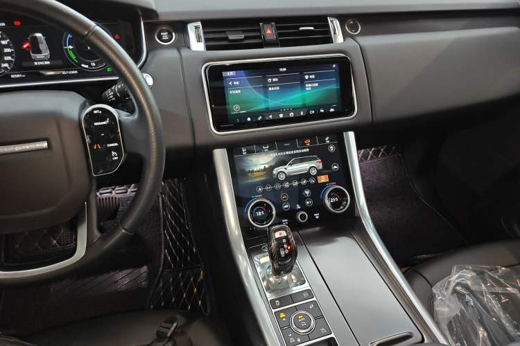 Used Land Rover Range SportNew Energy 2022 P400e SE Audio And AC Panel