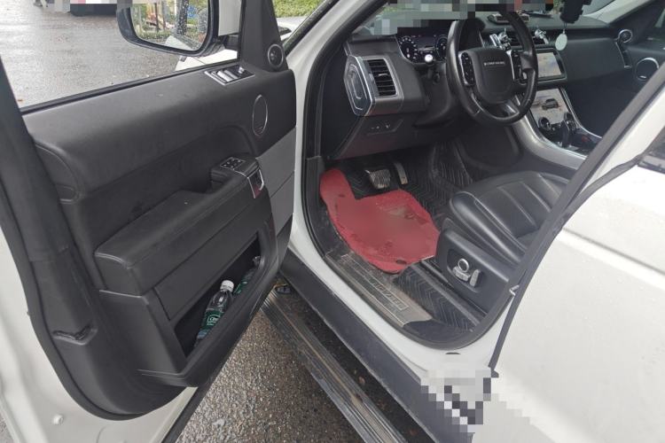 Used Land Rover Range SportNew Energy 2022 P400e SE Driver Seat
