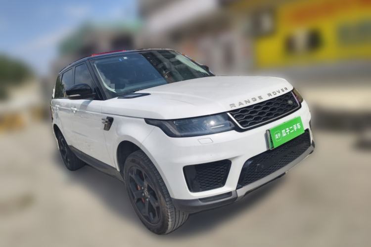 Used Land Rover Range SportNew Energy 2022 P400e SE Front Right 45 Deg