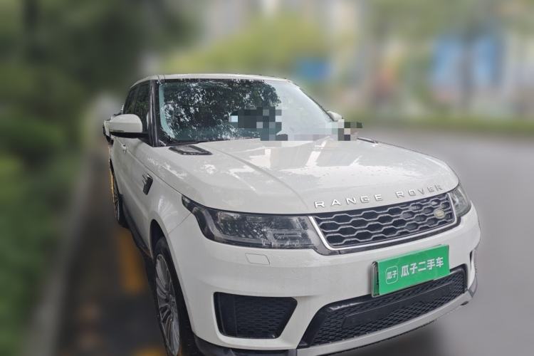 Used Land Rover Range SportNew Energy 2022 P400e SE Front Right 45 Deg