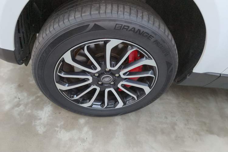 Used Land Rover Range SportNew Energy 2022 P400e SE Left Front Wheel Hub