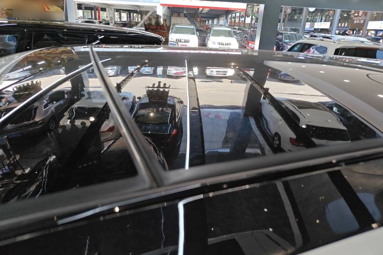Used Land Rover Range SportNew Energy 2022 P400e SE Roof