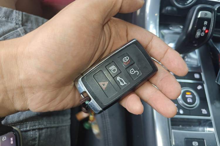 Used Land Rover Range SportNew Energy 2022 P400e SE Vehicle Key