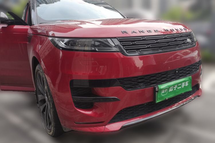 Used Land Rover Range SportNew Energy 2023 P510e Plug-in Hybrid – First Edition Front Right 45 Deg