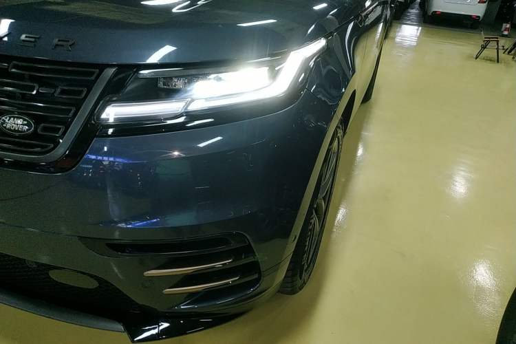 Used Land Rover Range Velar 2024 Dynamic SE Left Front Headlight