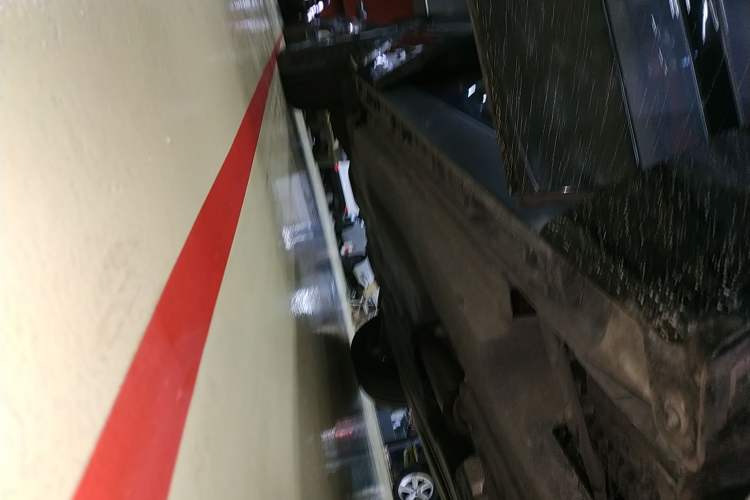 Used Land Rover Range Velar 2024 Dynamic SE Right Side Sill