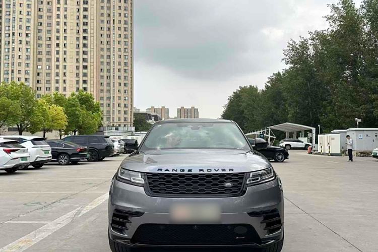 Used Land Rover Range Velar 2023 250 PS Ebony Black Limited Edition Exterior 2