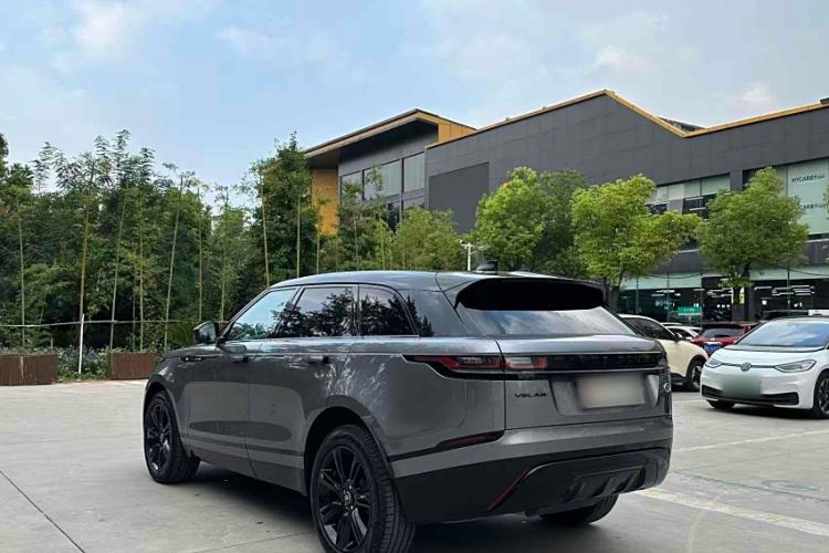 Used Land Rover Range Velar 2023 250 PS Ebony Black Limited Edition Exterior 7