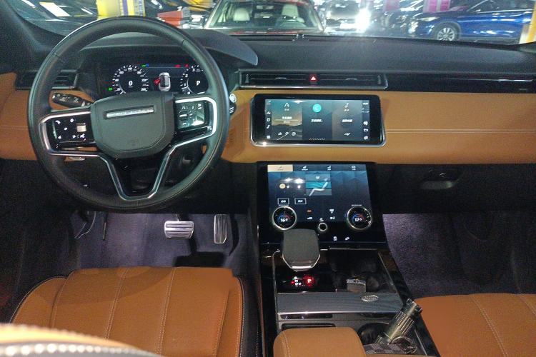 Used Land Rover Range Velar 2023 250 PS Ebony Black Limited Edition Interior 2