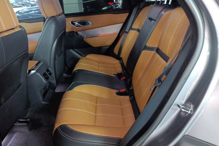 Used Land Rover Range Velar 2023 250 PS Ebony Black Limited Edition Interior 4