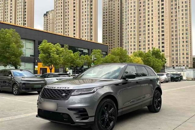 Used Land Rover Range Velar 2023 250 PS Ebony Black Limited Edition