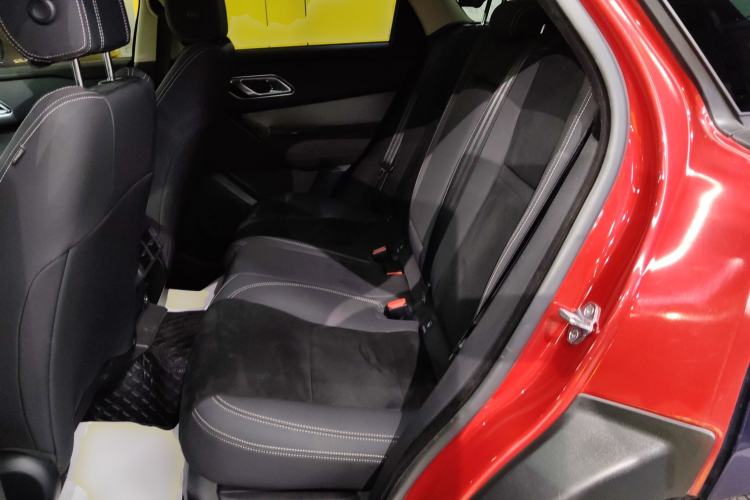 Used Land Rover Range Velar 2019 250 PS Left Rear Seat