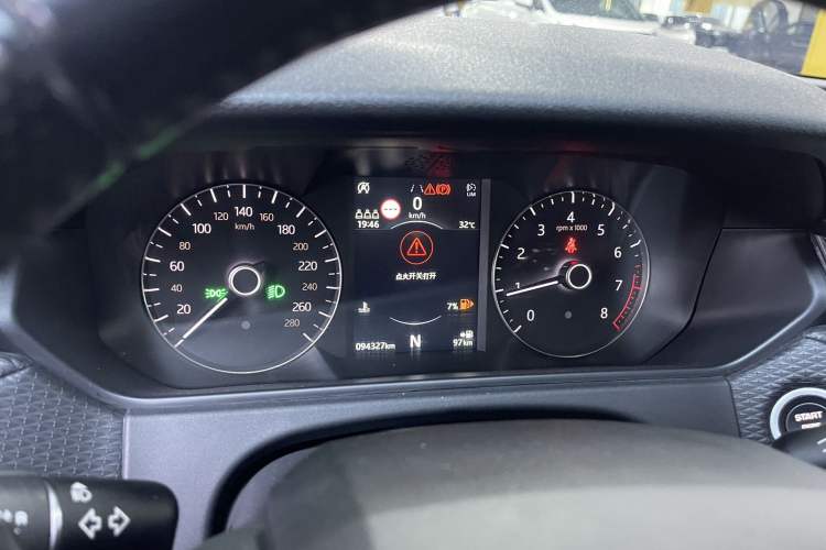 Used Land Rover Range Velar 2018 P250 S Odometer Close Up