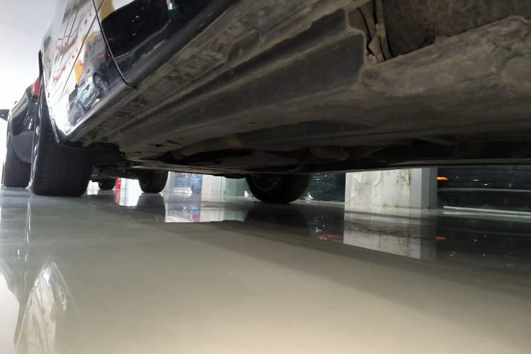 Used Land Rover Range Velar 2020 P340 R-DYNAMIC S Left Side Sill