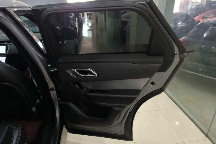 Used Land Rover Range Velar 2020 P340 R-DYNAMIC S Right Rear Door Interior