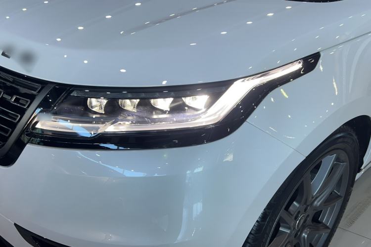 Used Land Rover Range Velar 2024 Dynamic HSE Left Front Headlight