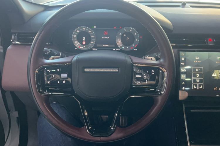 Used Land Rover Range Velar 2024 Dynamic HSE Steering Wheel