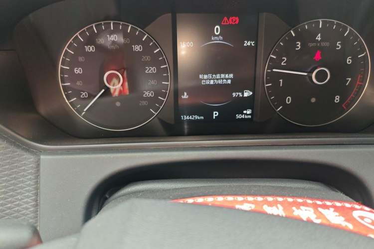 Used Land Rover Range Velar 2017 P380 S Odometer Close Up