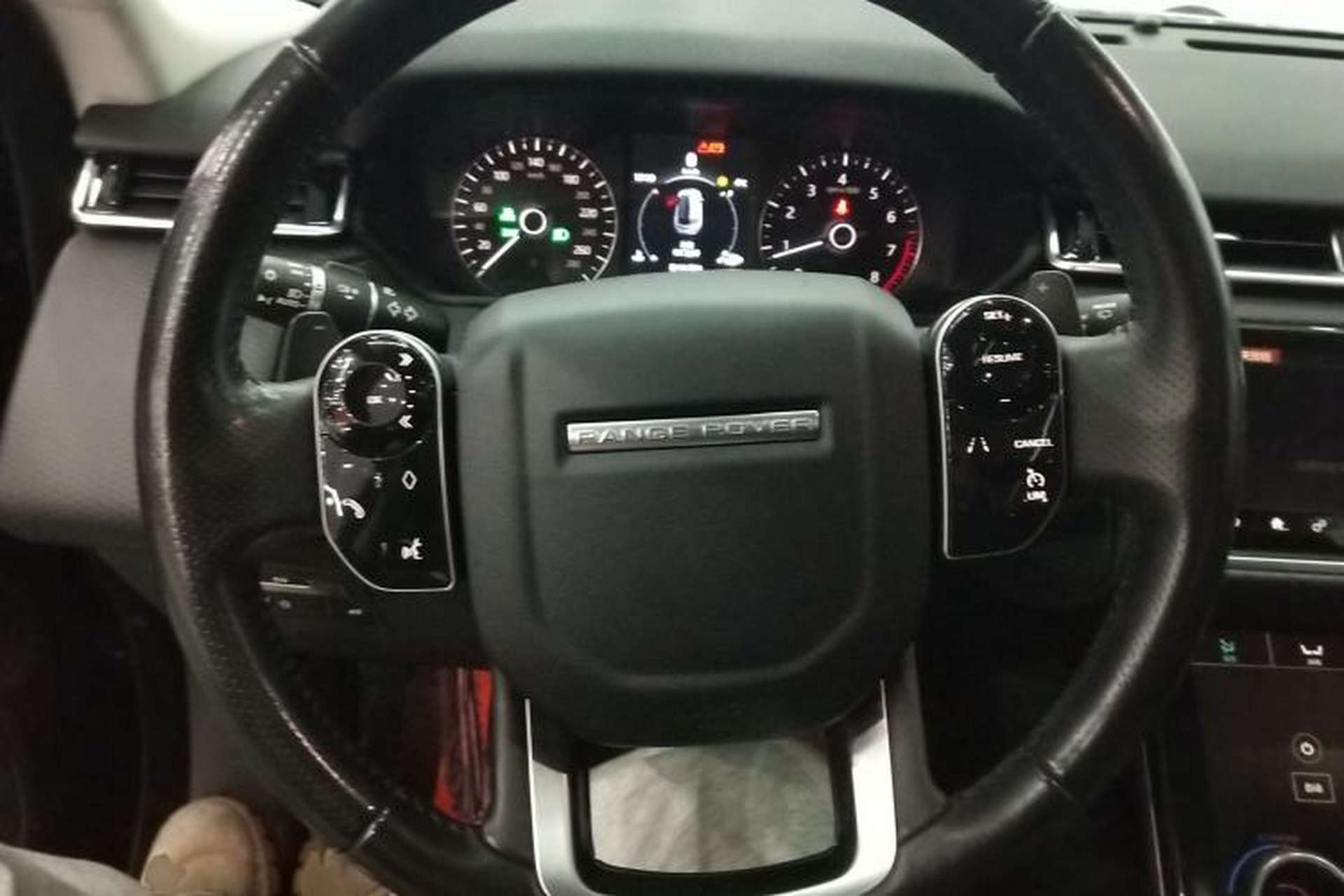 Used Land Rover Range Velar 2017 P250 S Steering Wheel