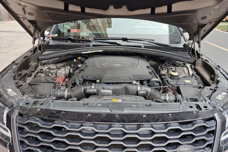 Used Land Rover Range Velar 2017 P380 R-DYNAMIC HSE Engine Bay