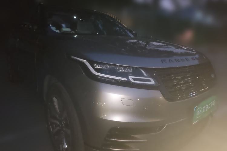 Used Land Rover Range Velar 2017 P380 R-DYNAMIC SE Front Right 45 Deg