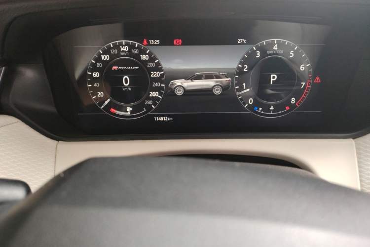 Used Land Rover Range Velar 2017 P380 R-DYNAMIC SE Odometer Close Up