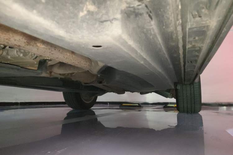 Used Land Rover Range Velar 2017 P380 S Chassis Front Left