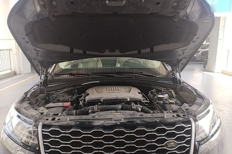 Used Land Rover Range Velar 2017 P380 S Engine Bay