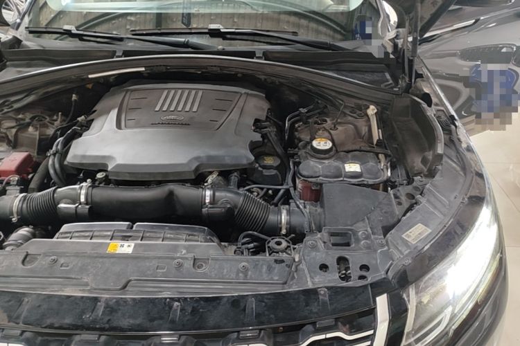 Used Land Rover Range Velar 2017 P380 S Engine Bay Left