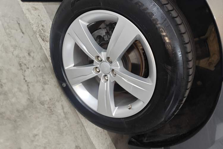 Used Land Rover Range Velar 2017 P380 S Exterior 5