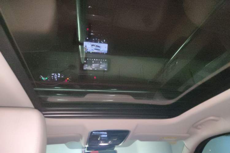 Used Land Rover Range Velar 2017 P380 S Headliner