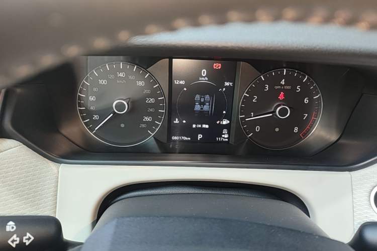 Used Land Rover Range Velar 2017 P380 S Instrument Cluster