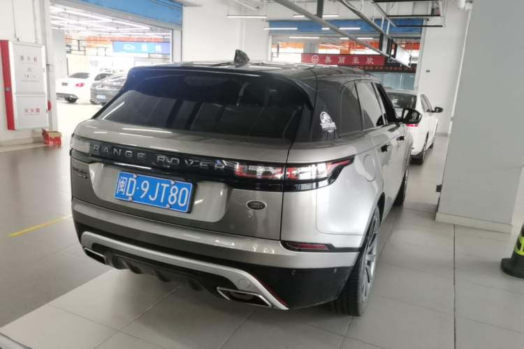 Used Land Rover Range Velar 2017 P380 R-DYNAMIC HSE Rear Right 45 Deg