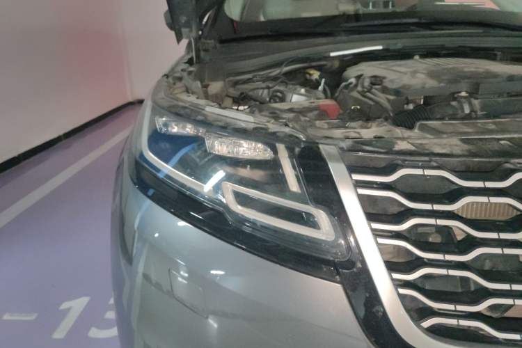 Used Land Rover Range Velar 2017 P380 S Right Front Headlight