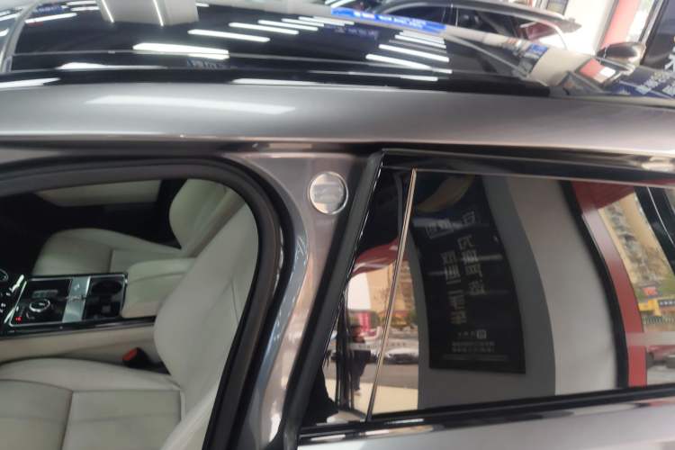 Used Land Rover Range Velar 2017 P380 S Roof