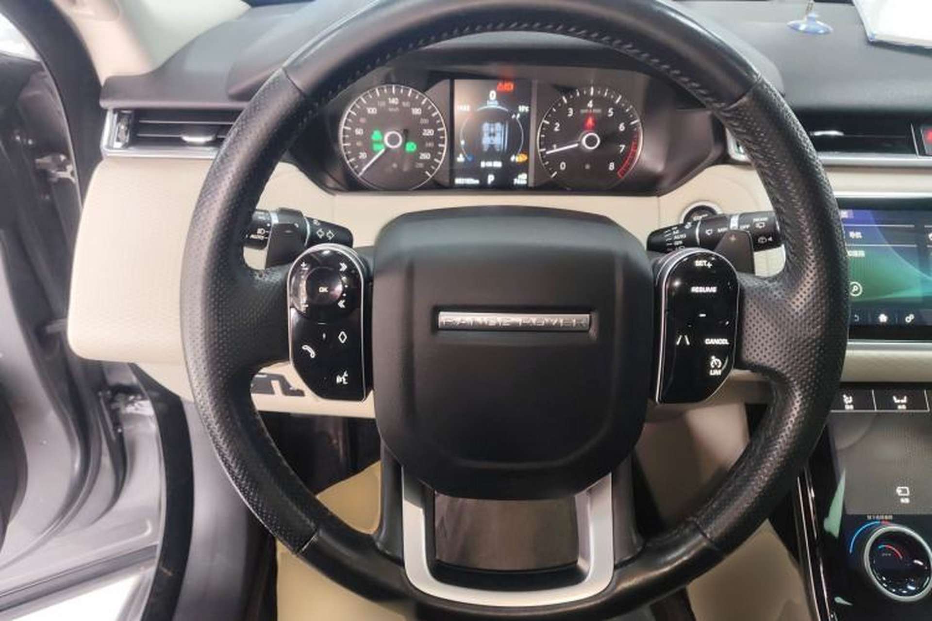 Used Land Rover Range Velar 2017 P380 S Steering Wheel