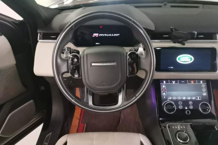 Used Land Rover Range Velar 2017 P380 R-DYNAMIC HSE Steering Wheel