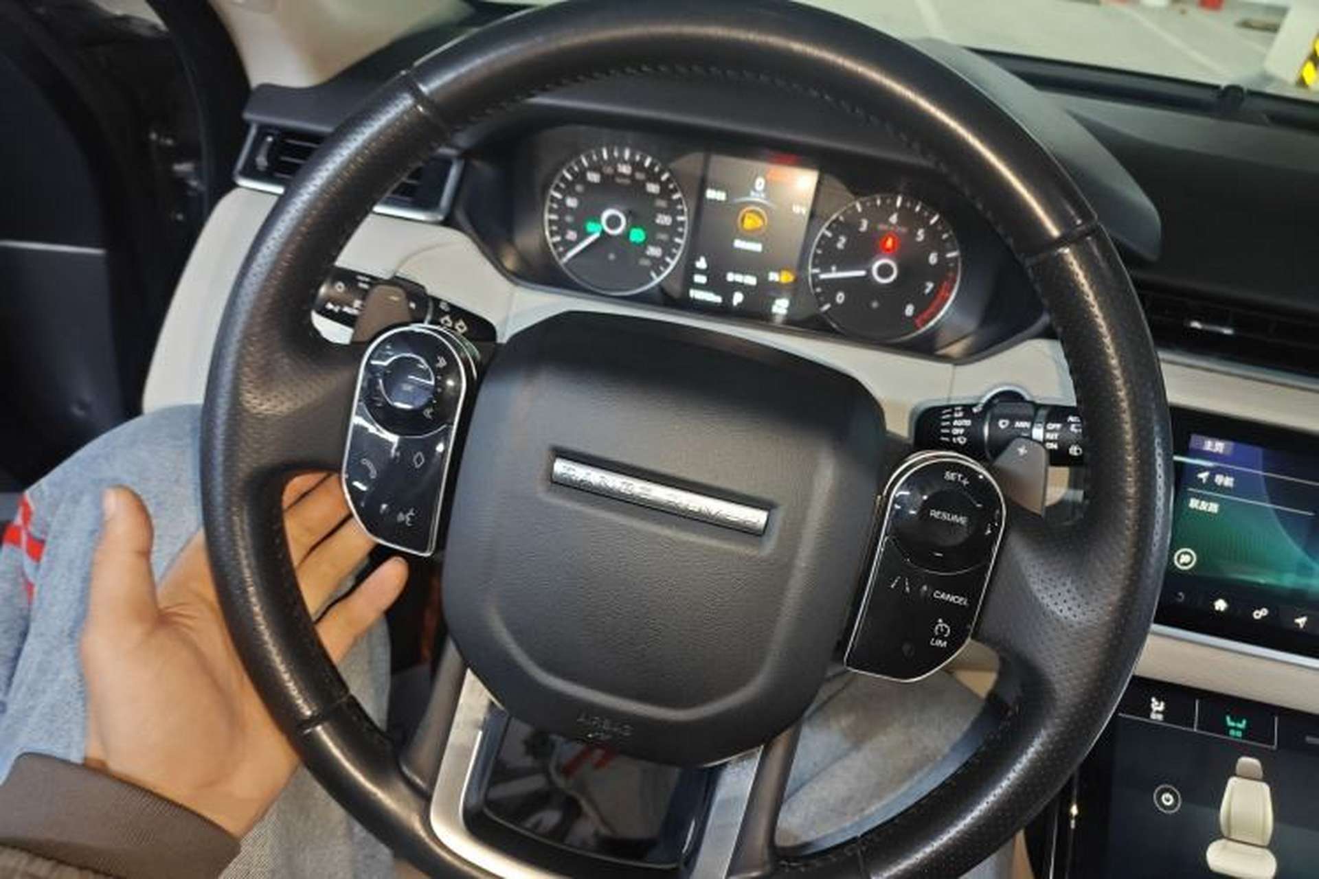 Used Land Rover Range Velar 2017 P380 S Steering Wheel