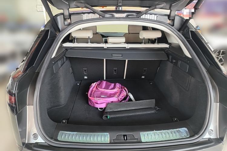 Used Land Rover Range Velar 2017 P380 S Trunk